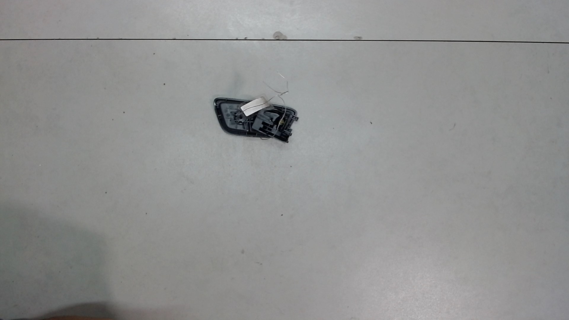 Ручка двери задней внутренняя левая