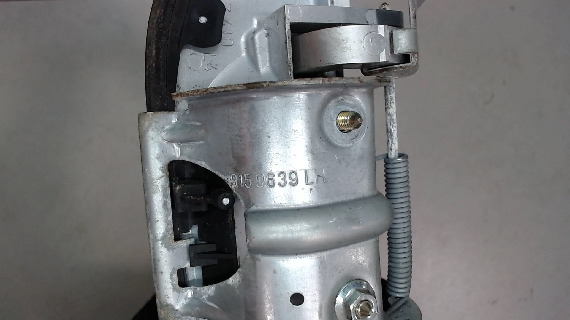 Ручка двери наружная