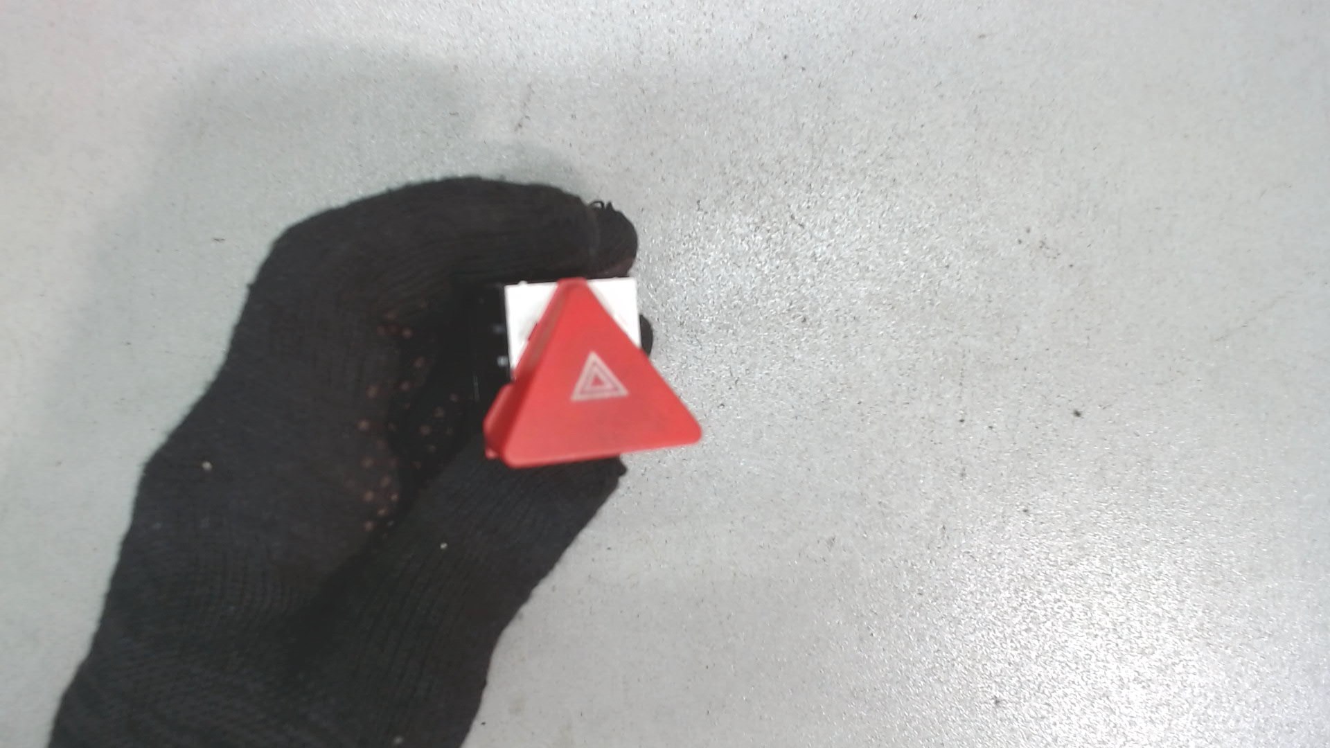 Кнопка аварийной остановки