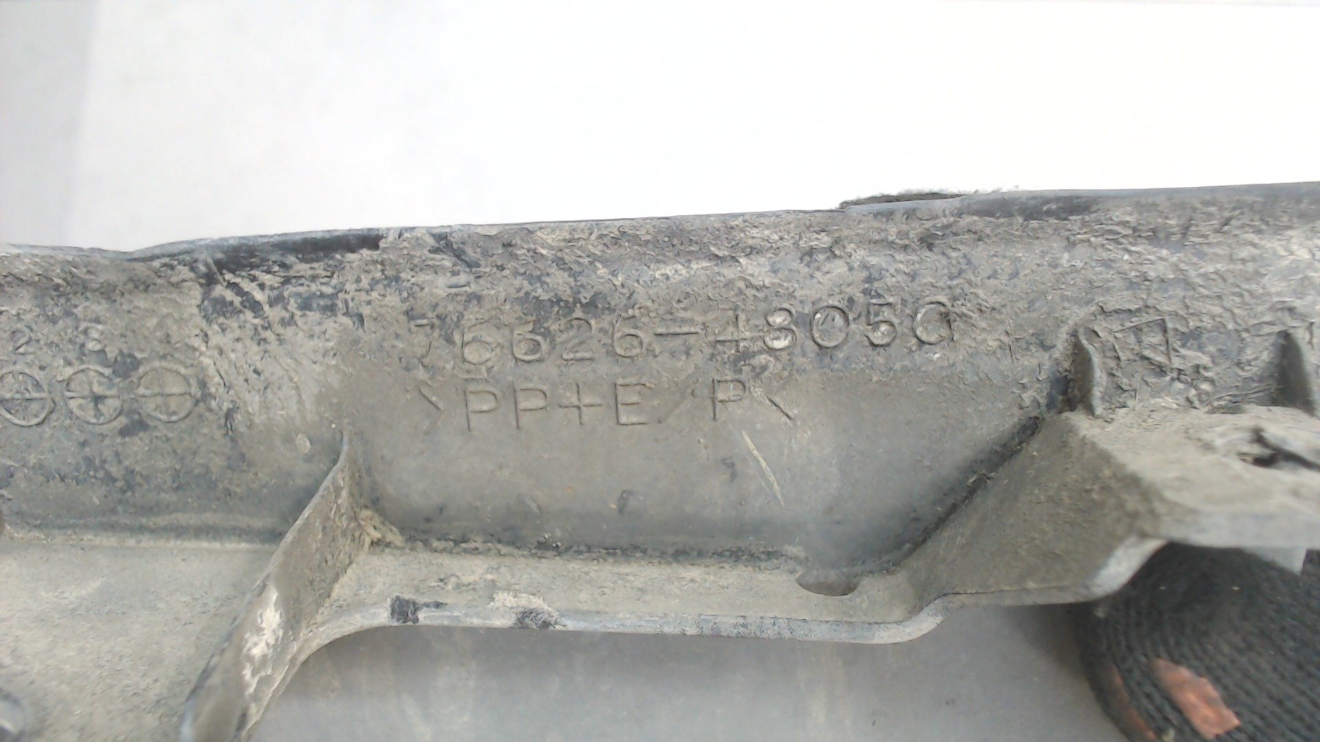 Брызговик задний левый