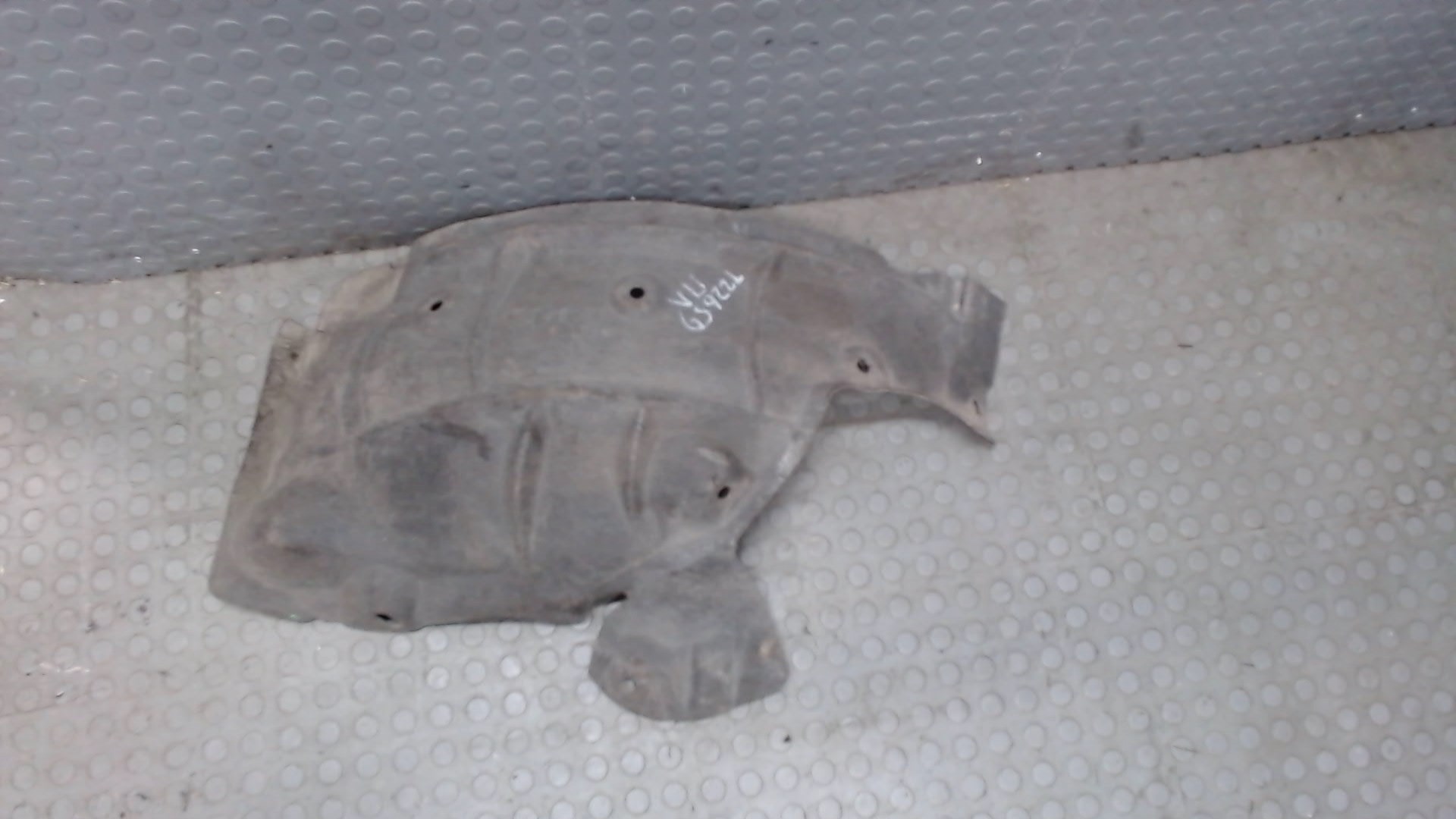 Локер передний левый