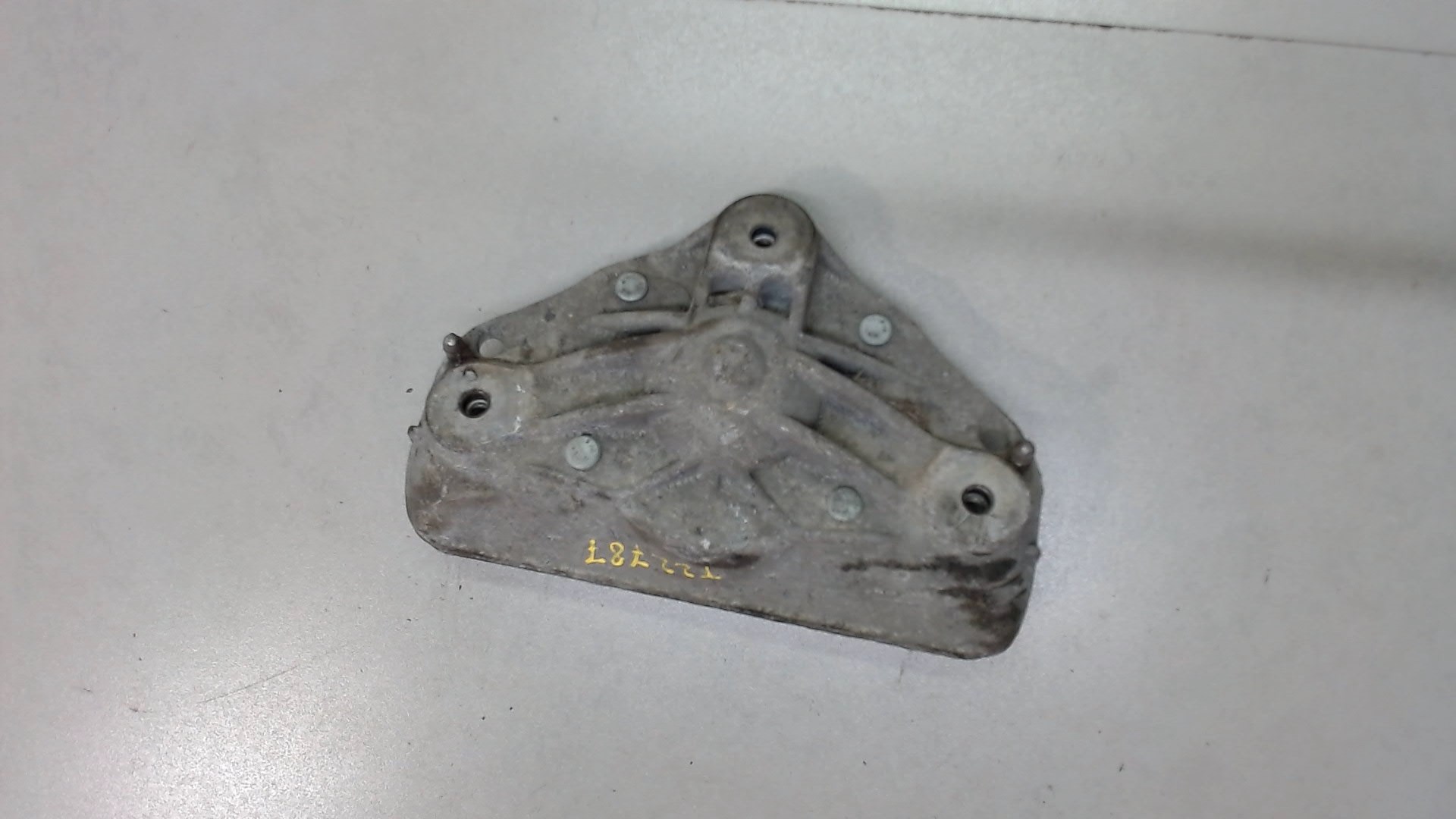 Опора переднего амортизатора верхняя