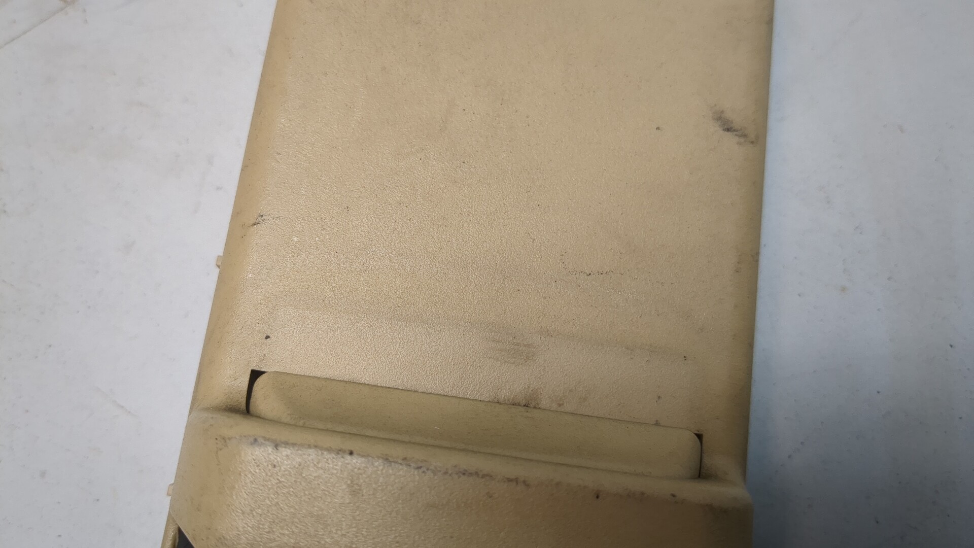 Обшивка стойки