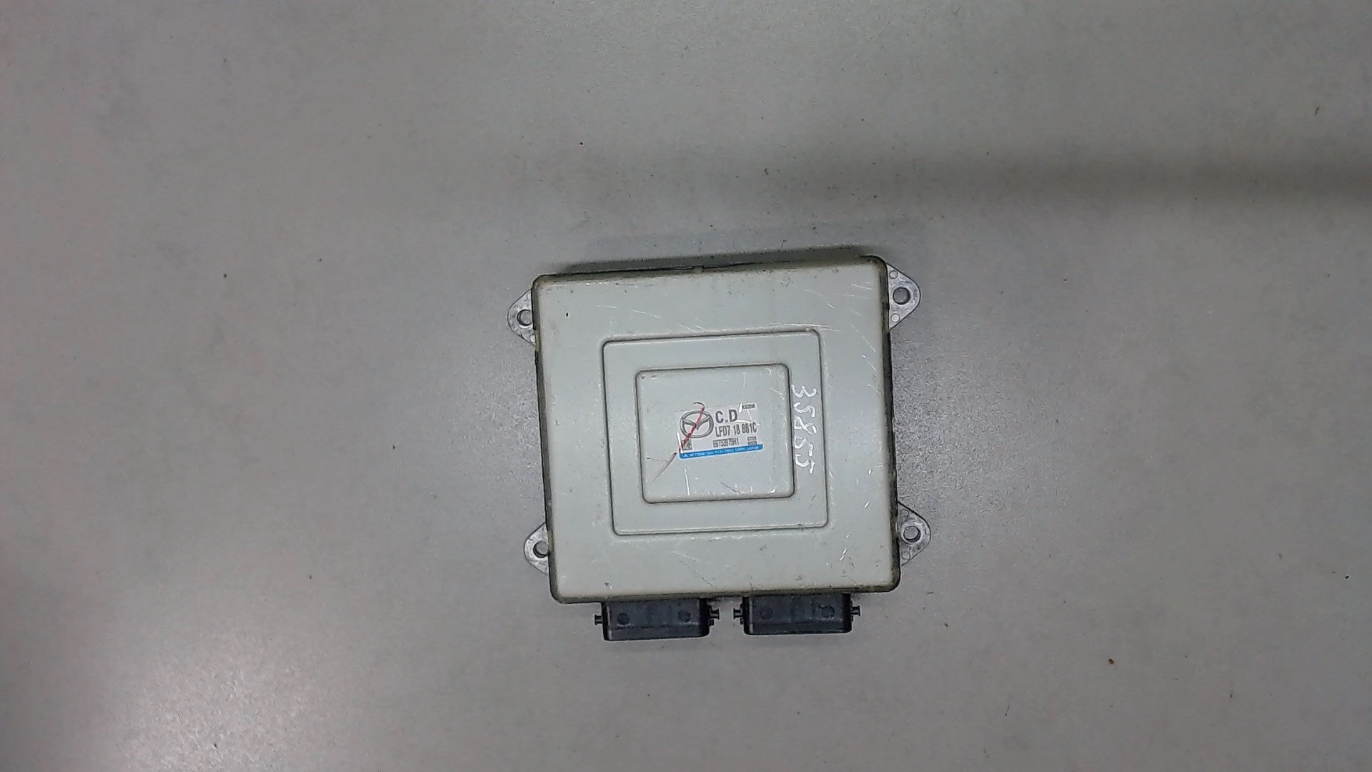 Блок управления двигателем