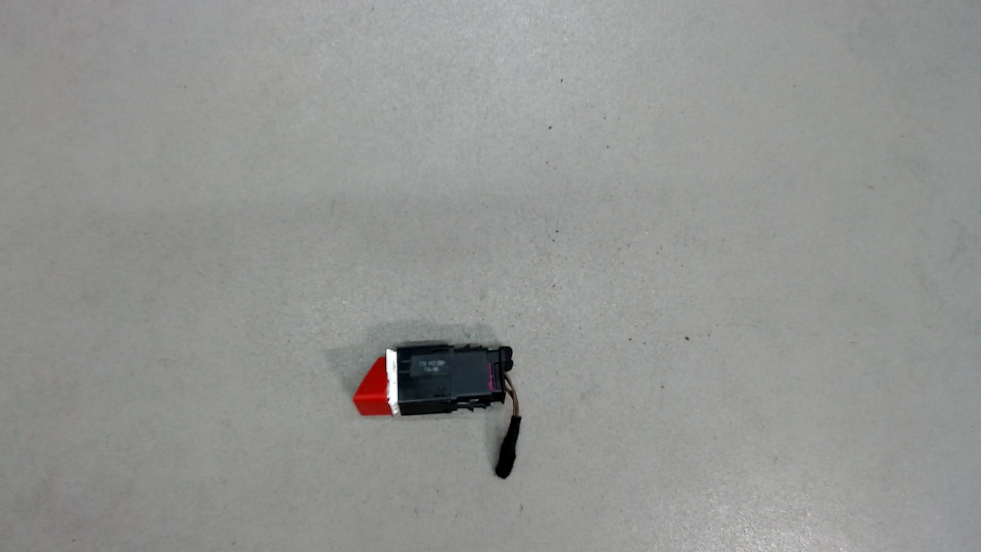 Кнопка аварийной остановки