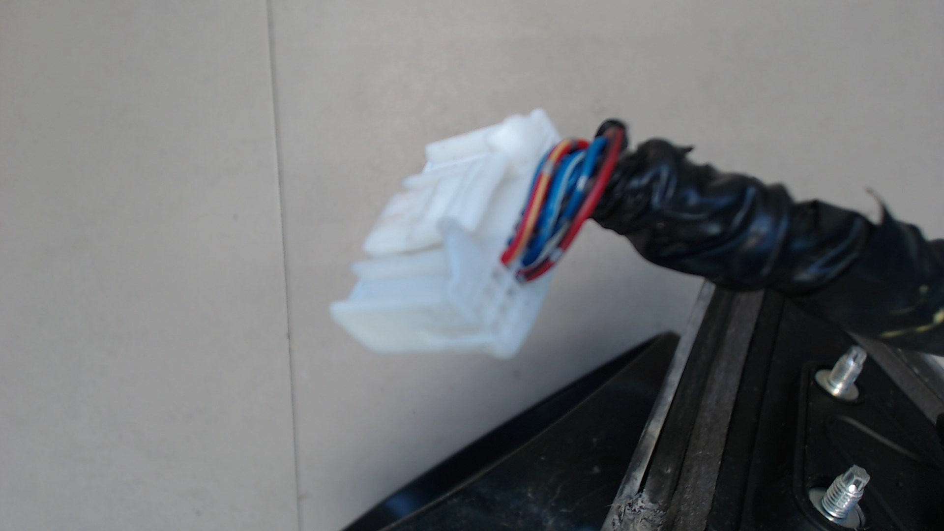 Зеркало левое электрическое