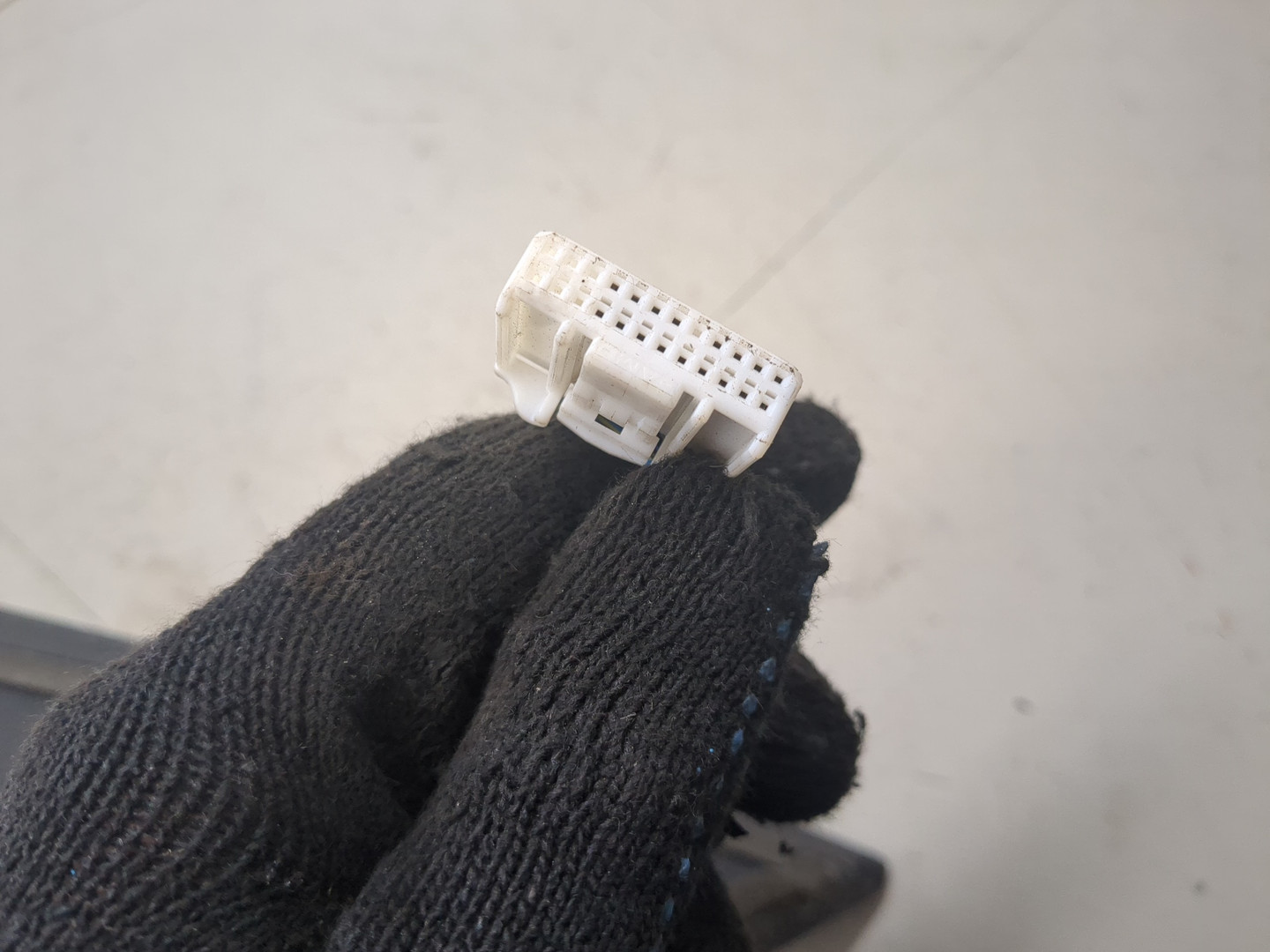 Зеркало левое электрическое