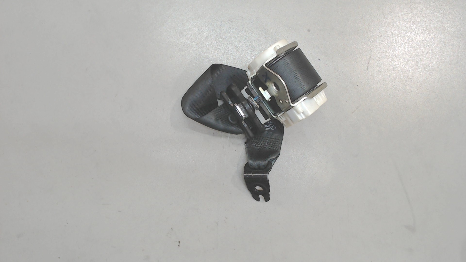 Ремень безопасности