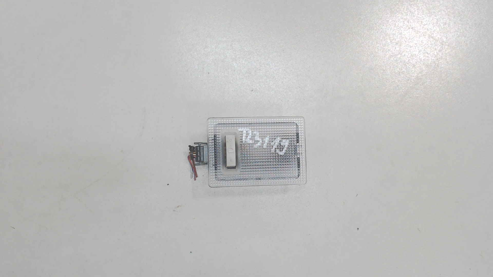 Плафон салонный