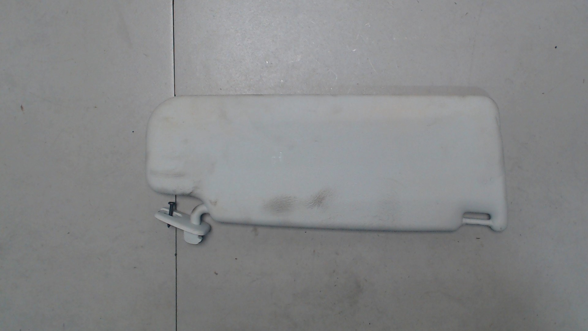 Козырек солнцезащитный