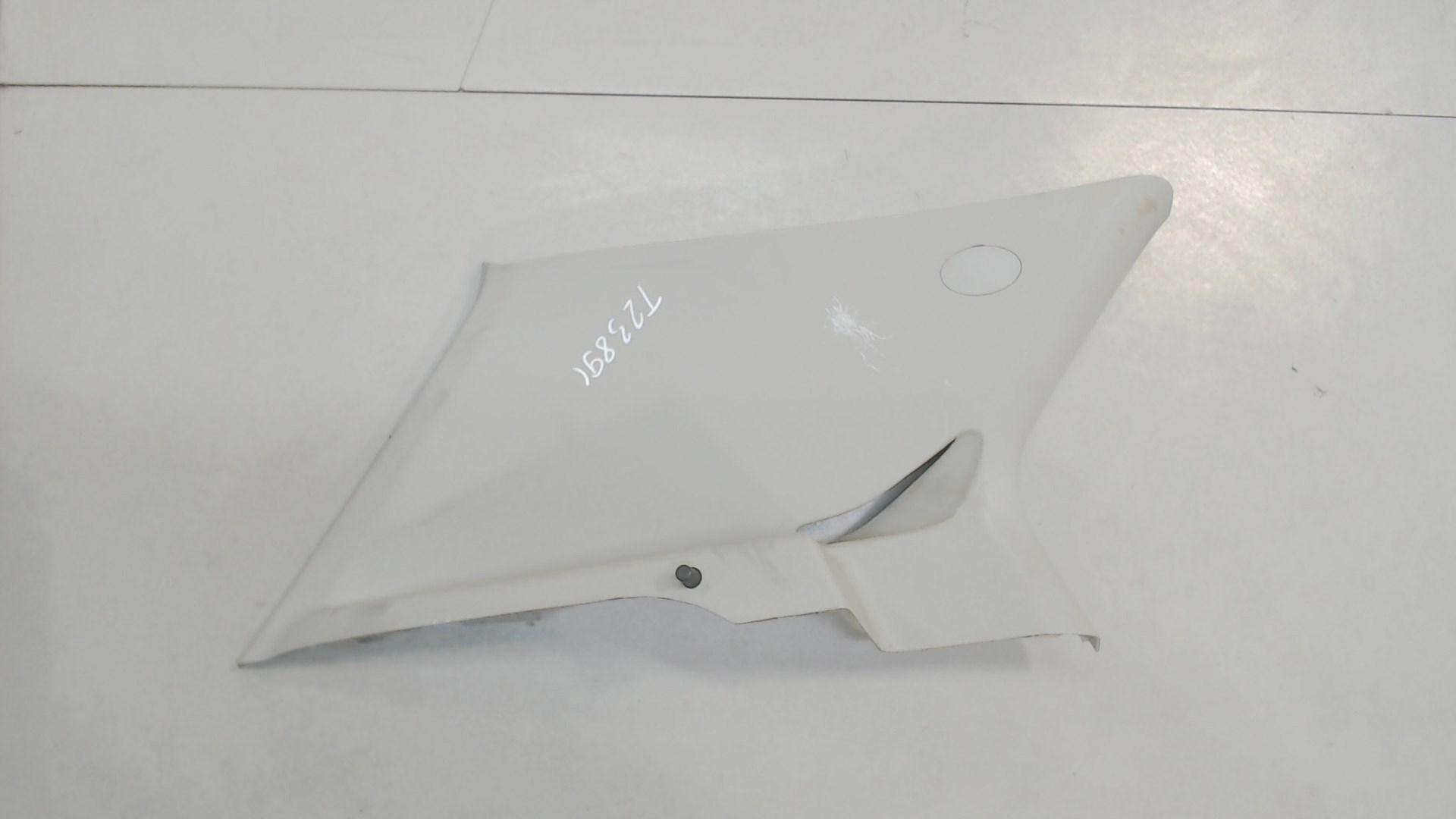 Обшивка стойки