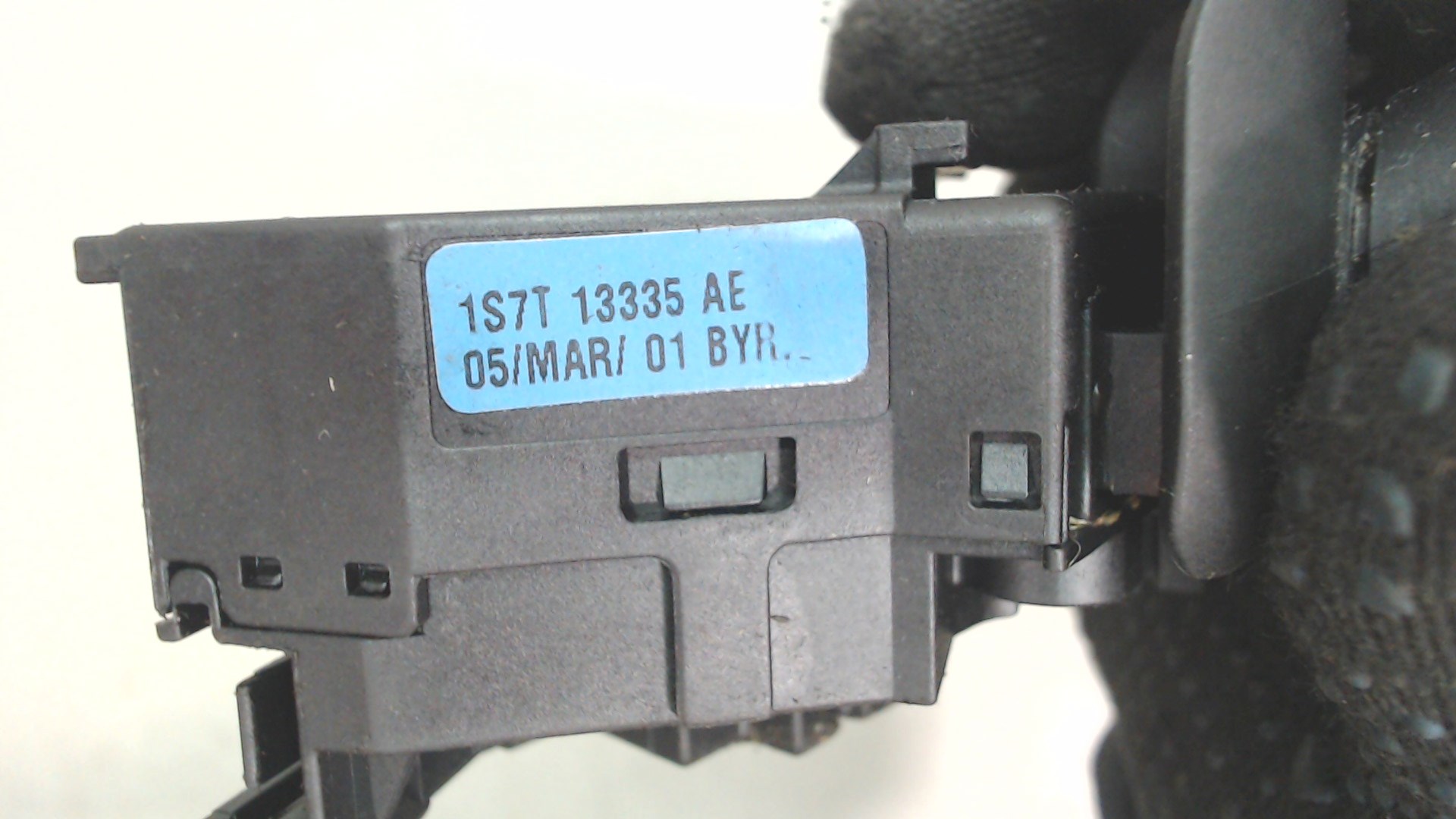 Переключатель поворотов подрулевой