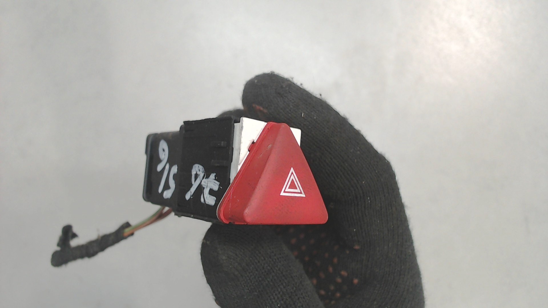 Кнопка аварийной остановки