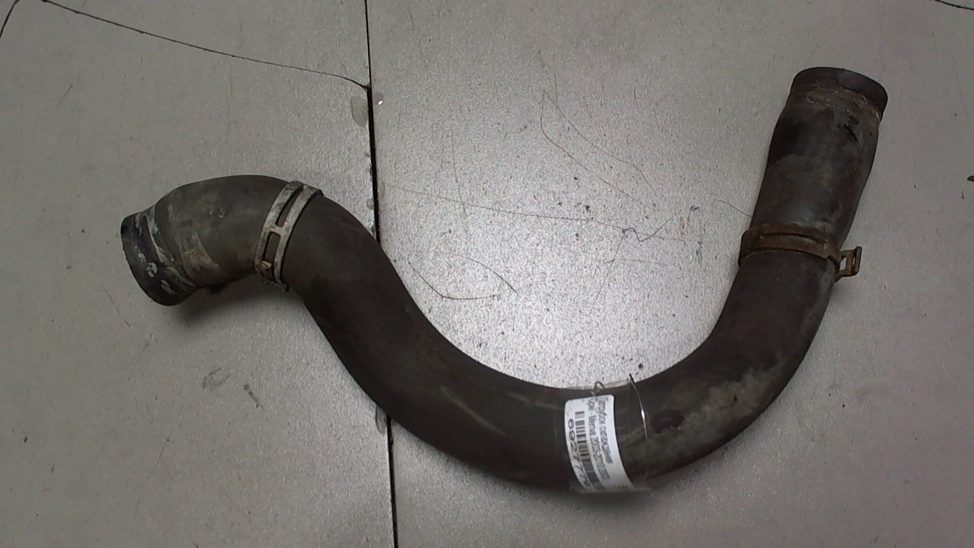 Шланг системы охлаждения