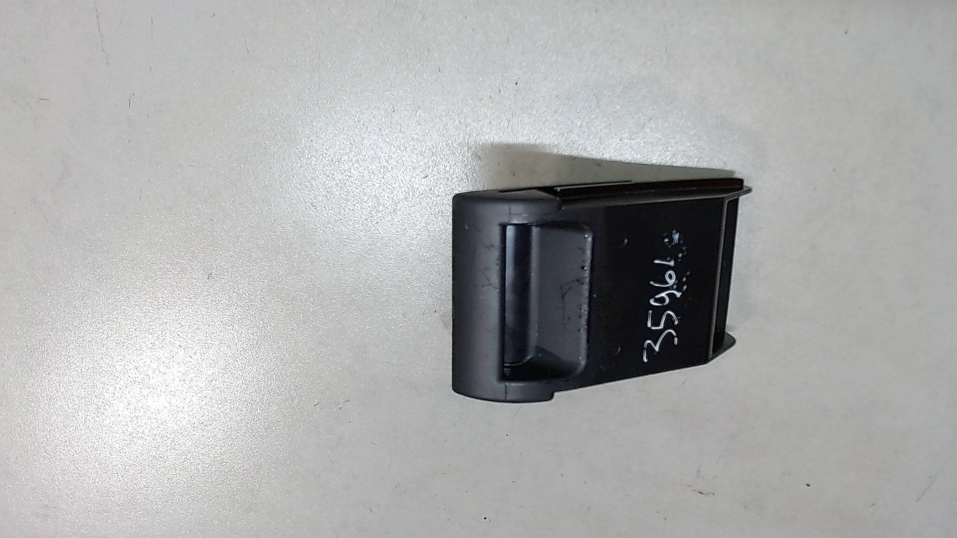 Пепельница