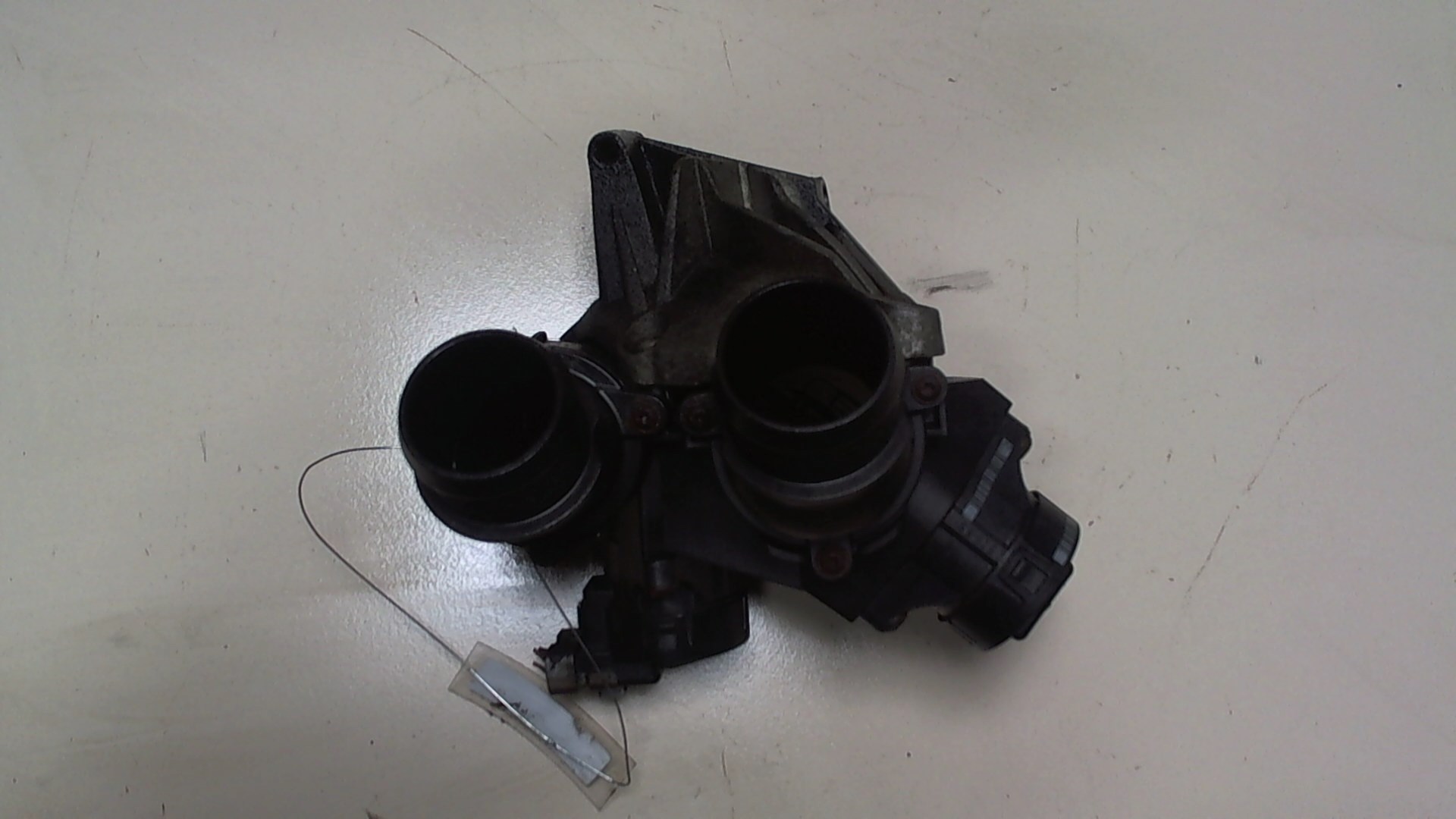 Заслонка дроссельная электрическая