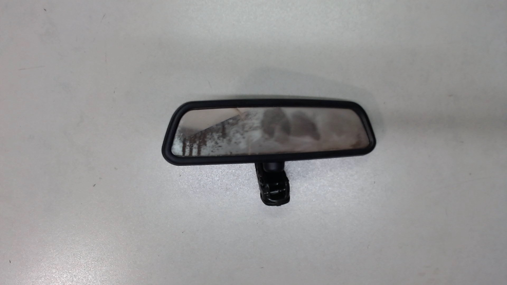 Зеркало заднего вида