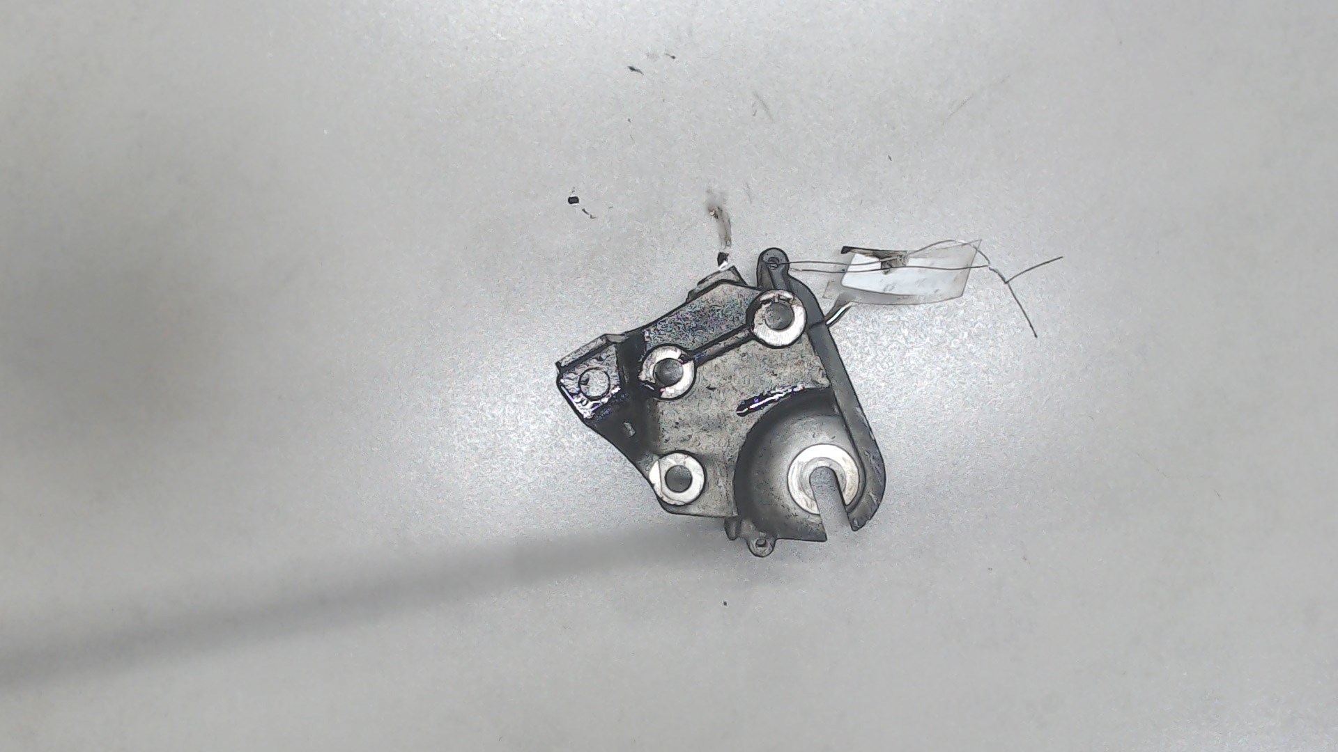 Кронштейн двигателя