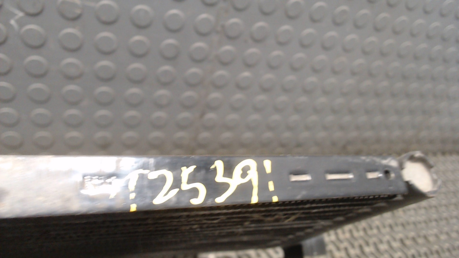 Радиатор кондиционера / конденсер