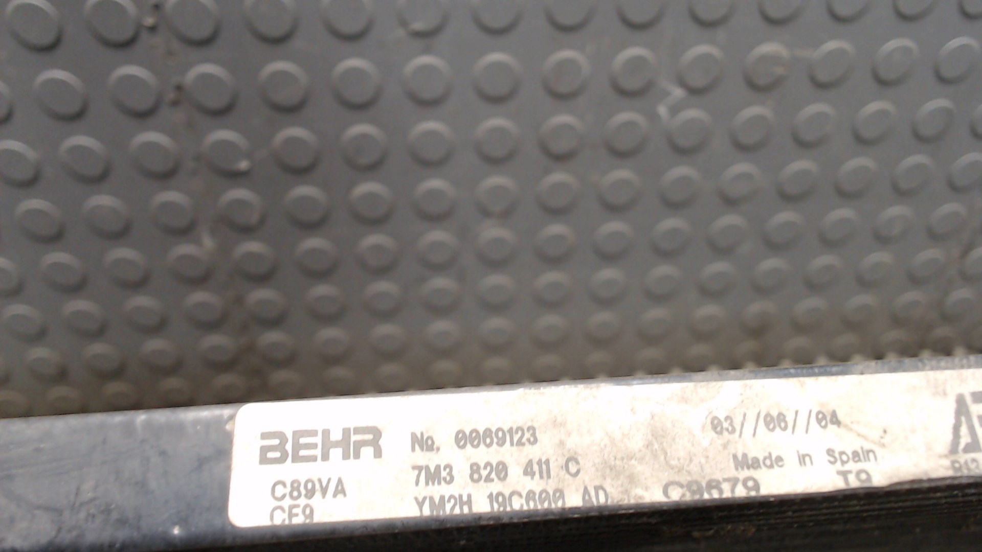 Радиатор кондиционера / конденсер