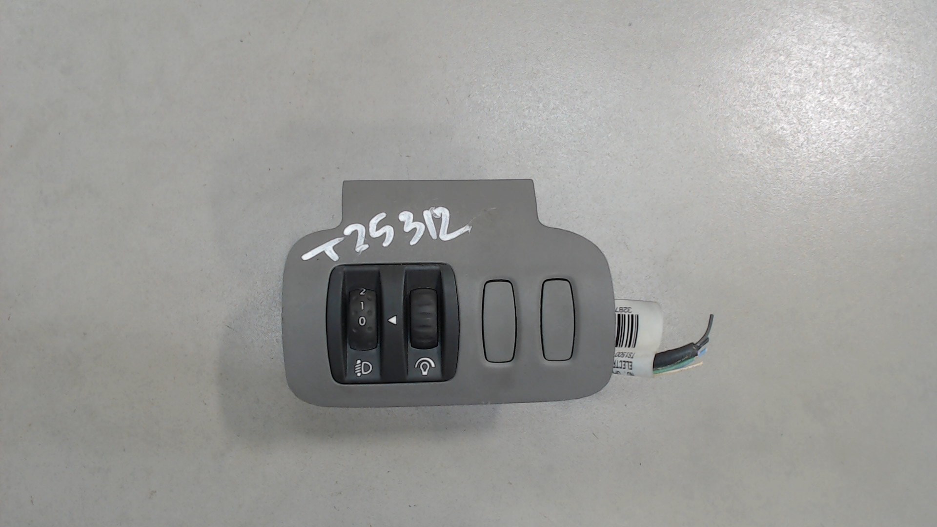 Кнопка корректора фар