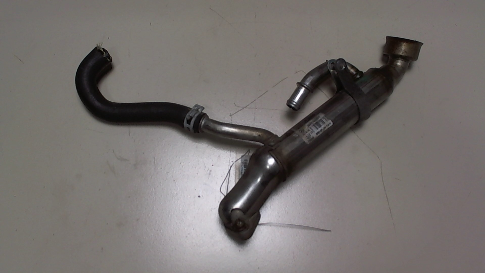 Тройник вентиляции картерных газов