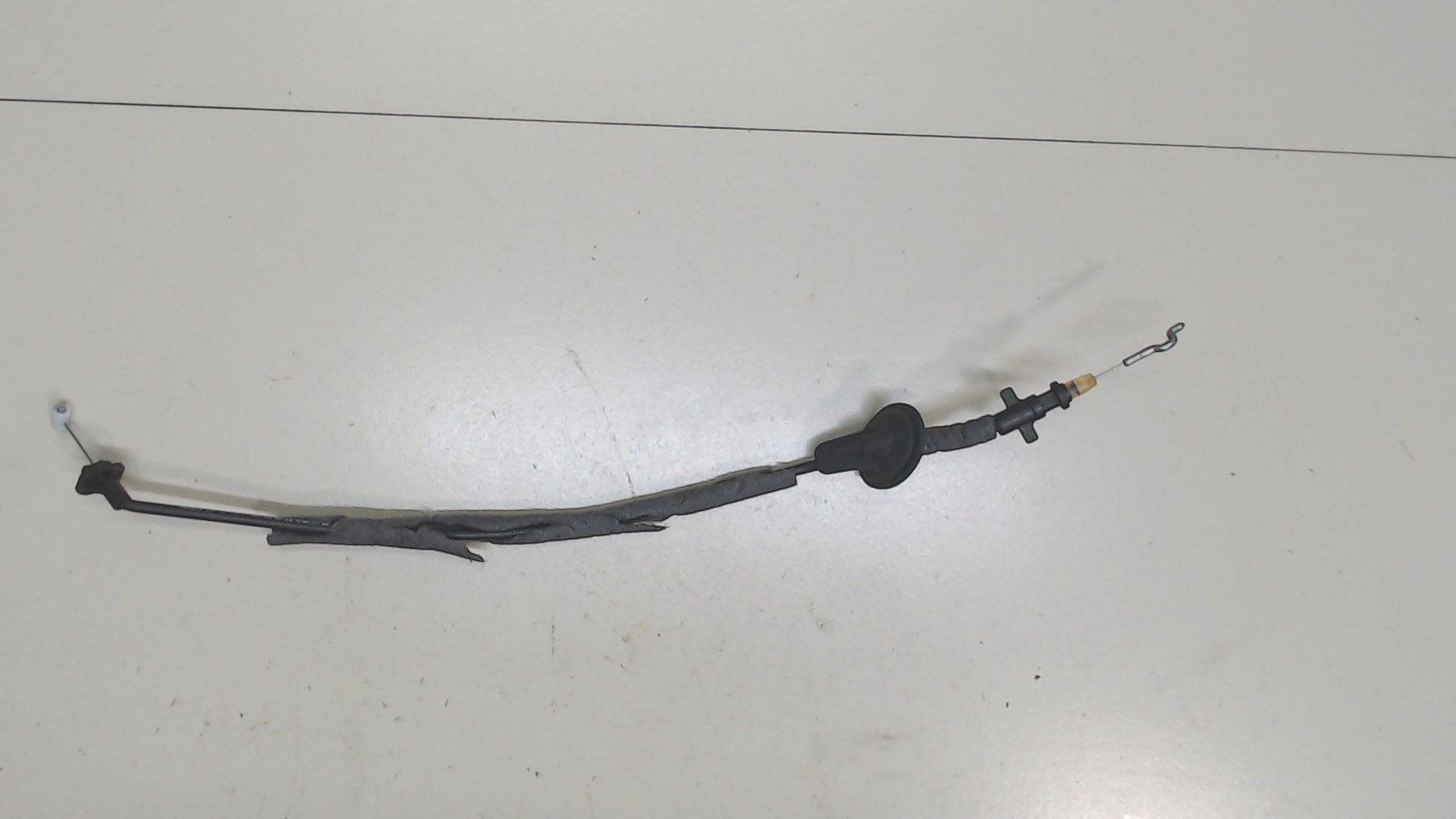 Трос открывания двери