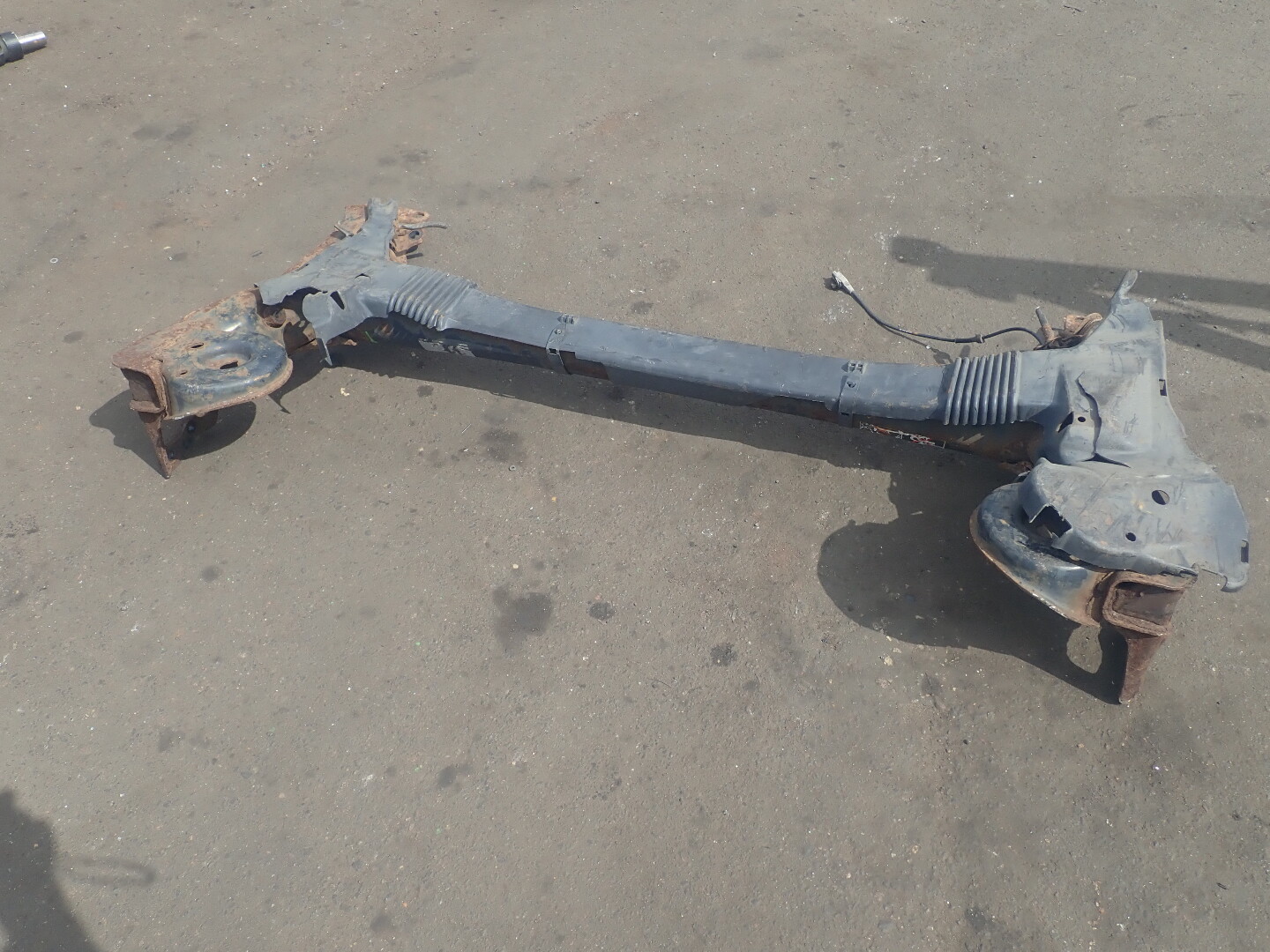 Балка задняя