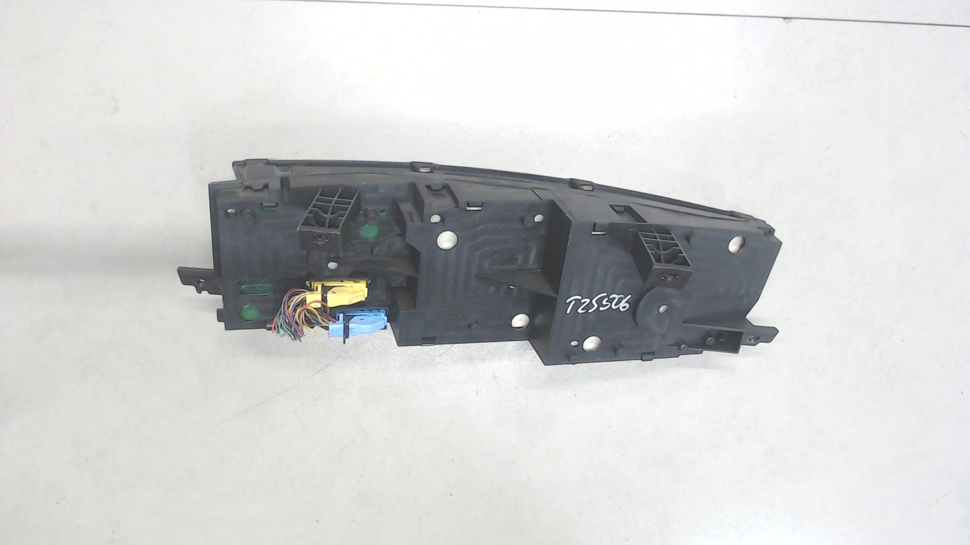 Панель приборов