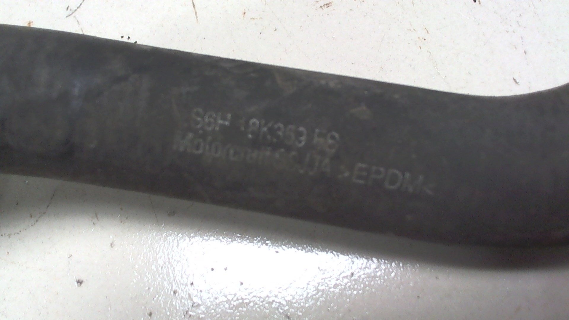 Шланг системы охлаждения