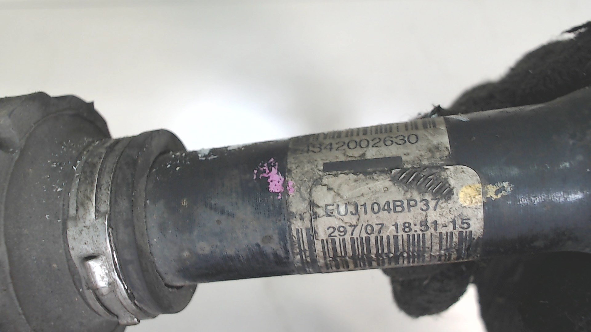 Полуось передняя левая