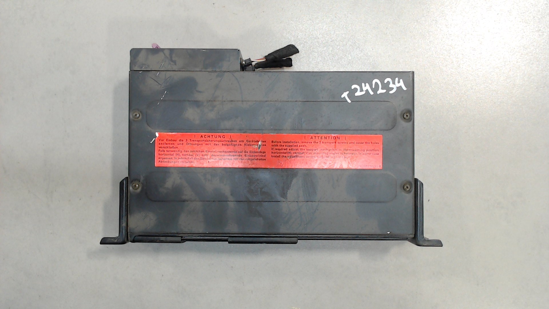 Проигрыватель CD/DVD