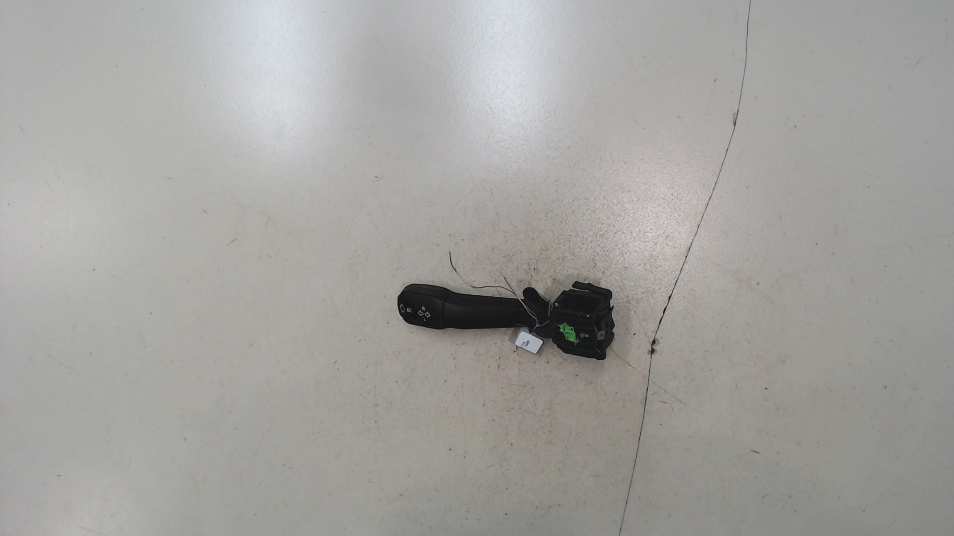 Переключатель поворотов подрулевой