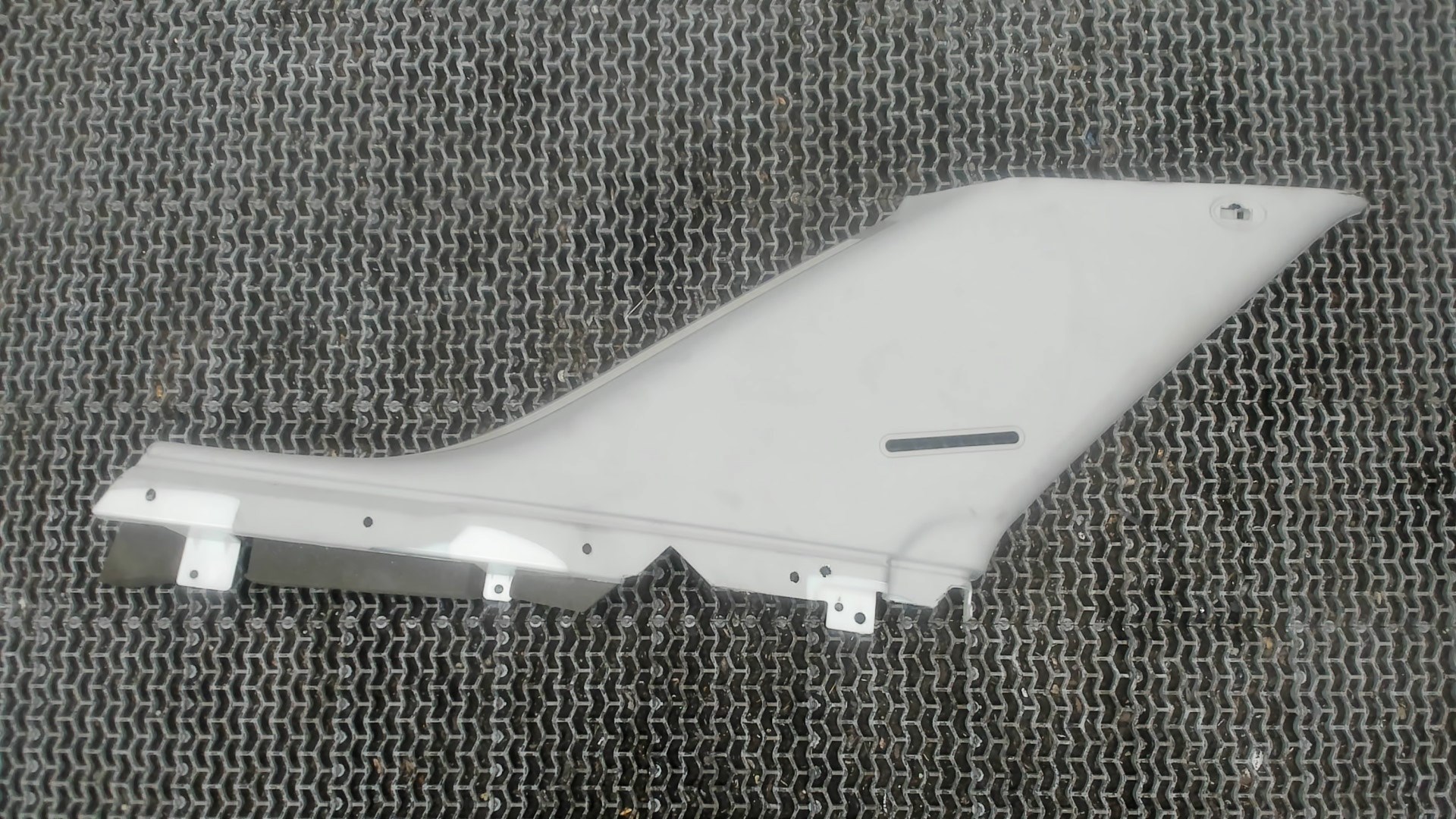 Обшивка стойки