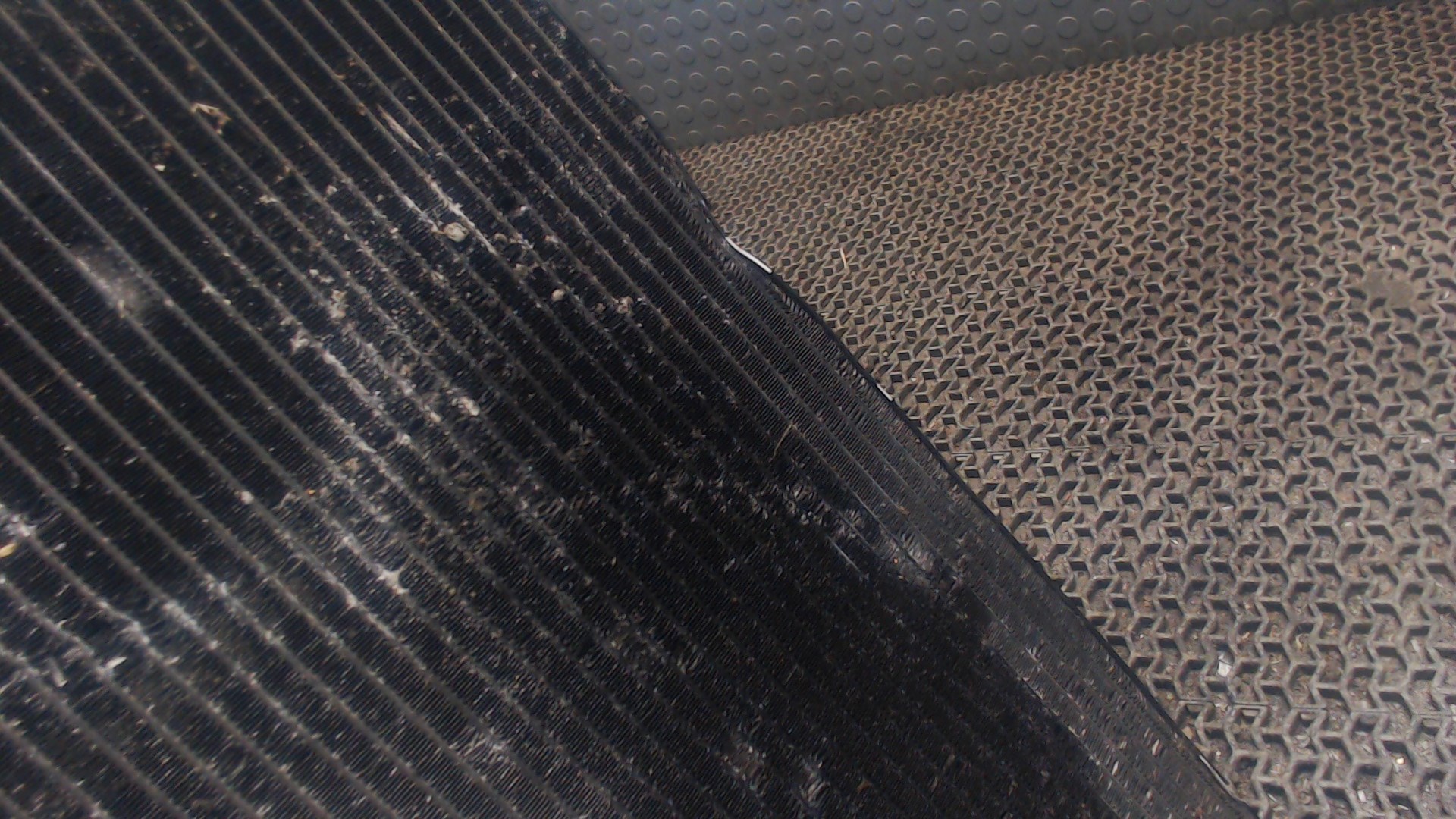 Радиатор кондиционера / конденсер