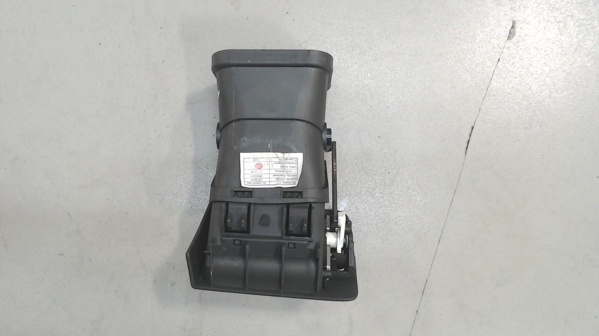 Дефлектор воздушный