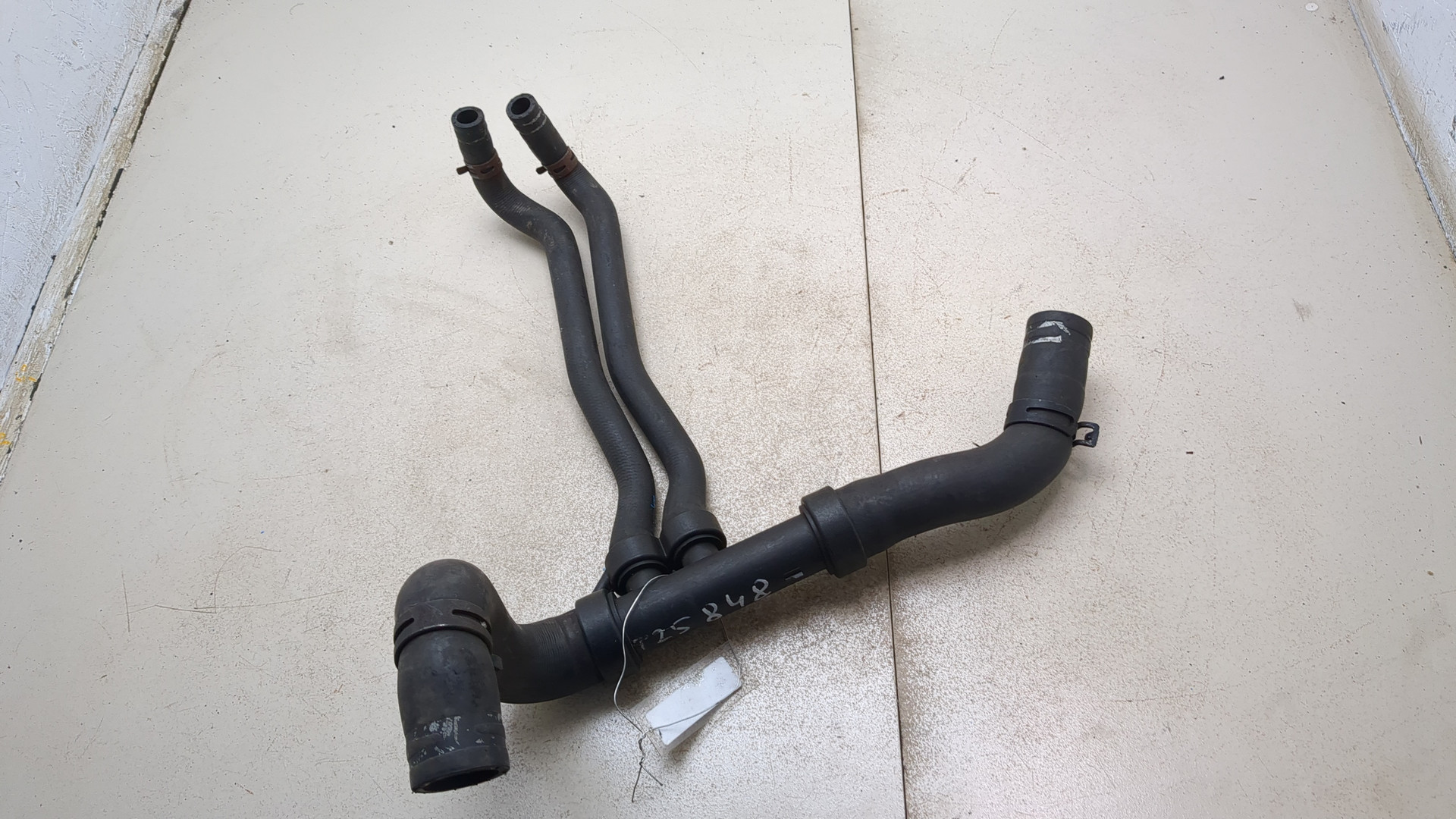 Шланг системы охлаждения