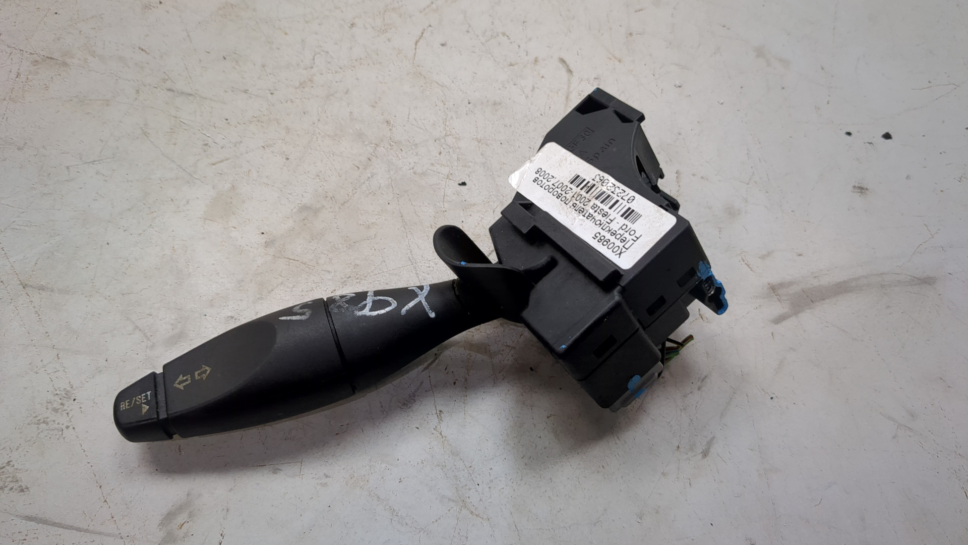 Переключатель поворотов подрулевой