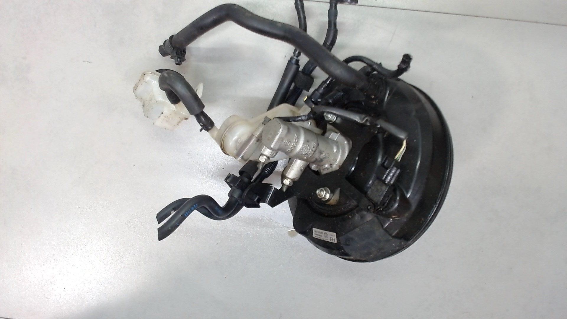 Цилиндр тормозной главный