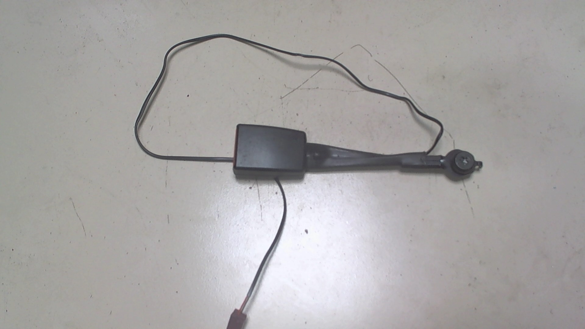 Ответная часть ремня безопасности