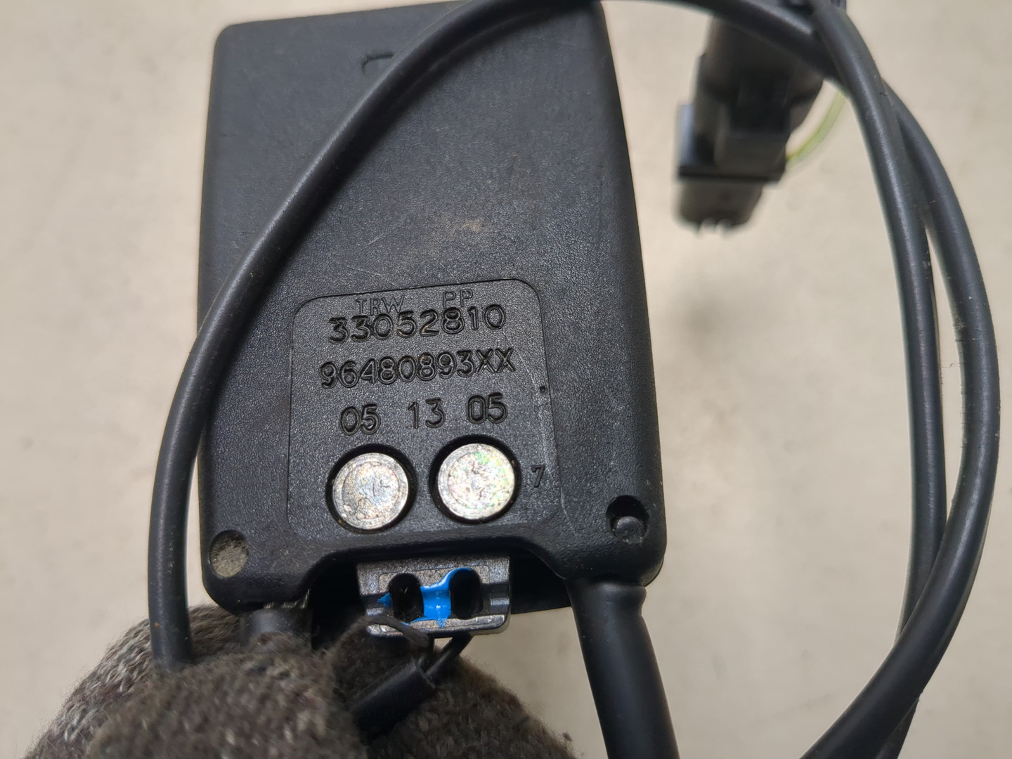 Ответная часть ремня безопасности