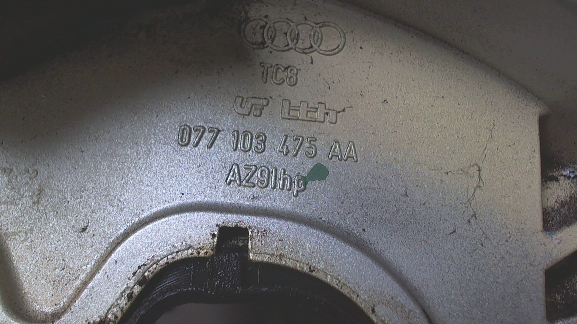 Крышка клапанная ГБЦ