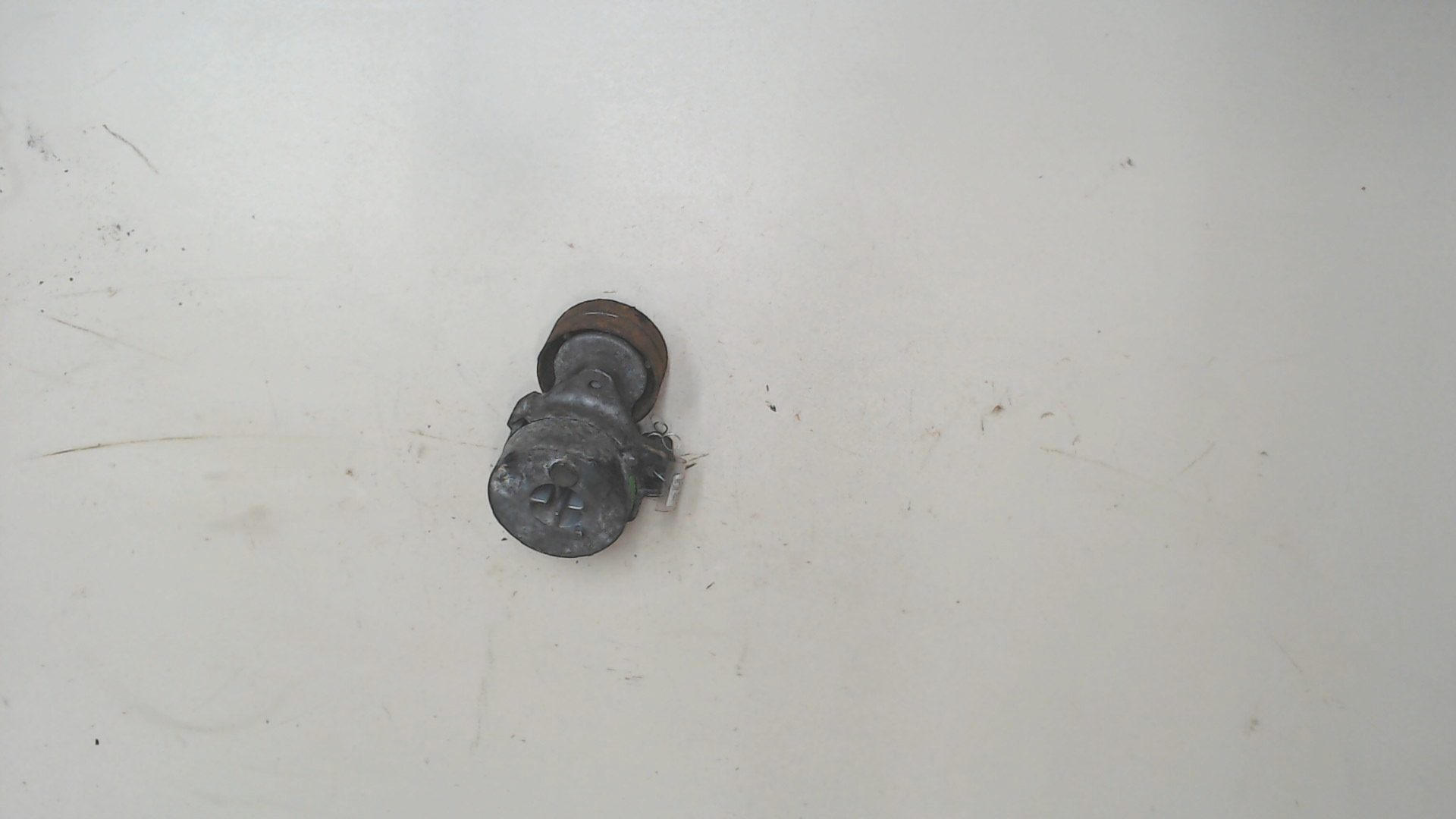 Натяжитель ремня