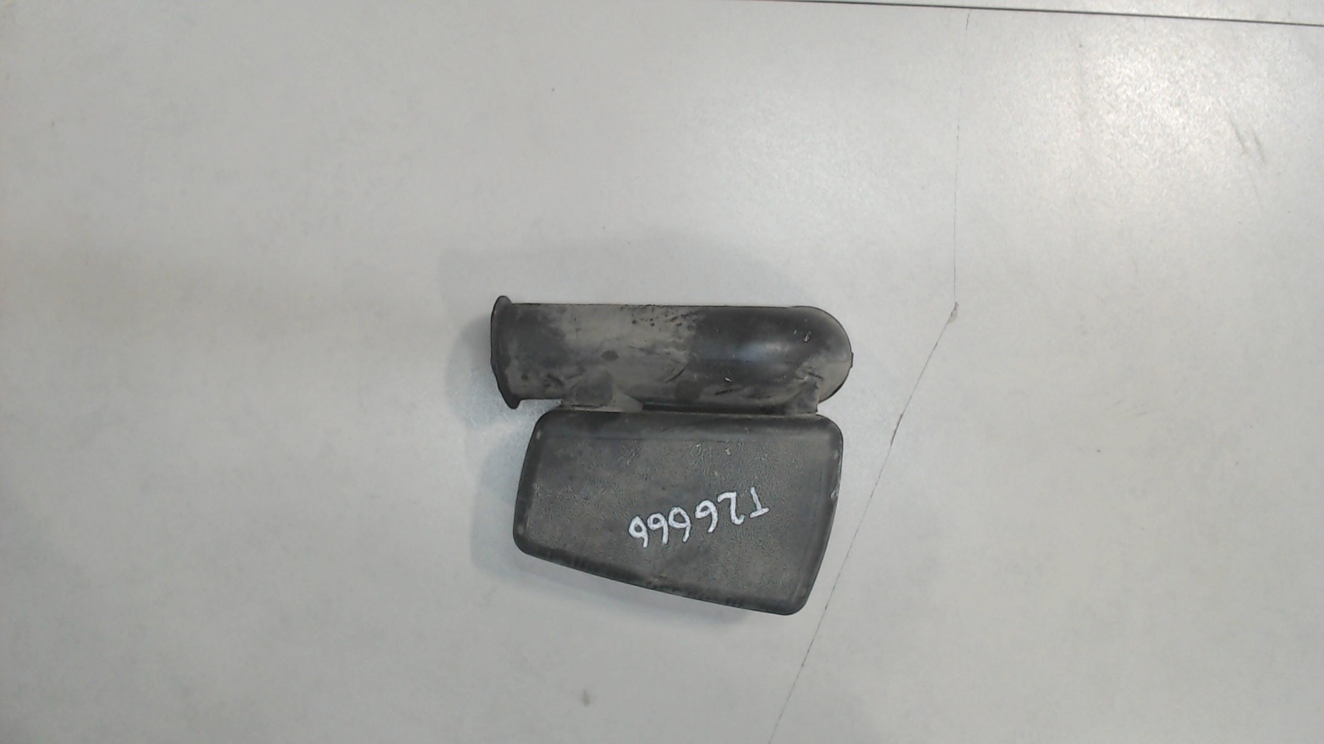 Резонатор воздушного фильтра