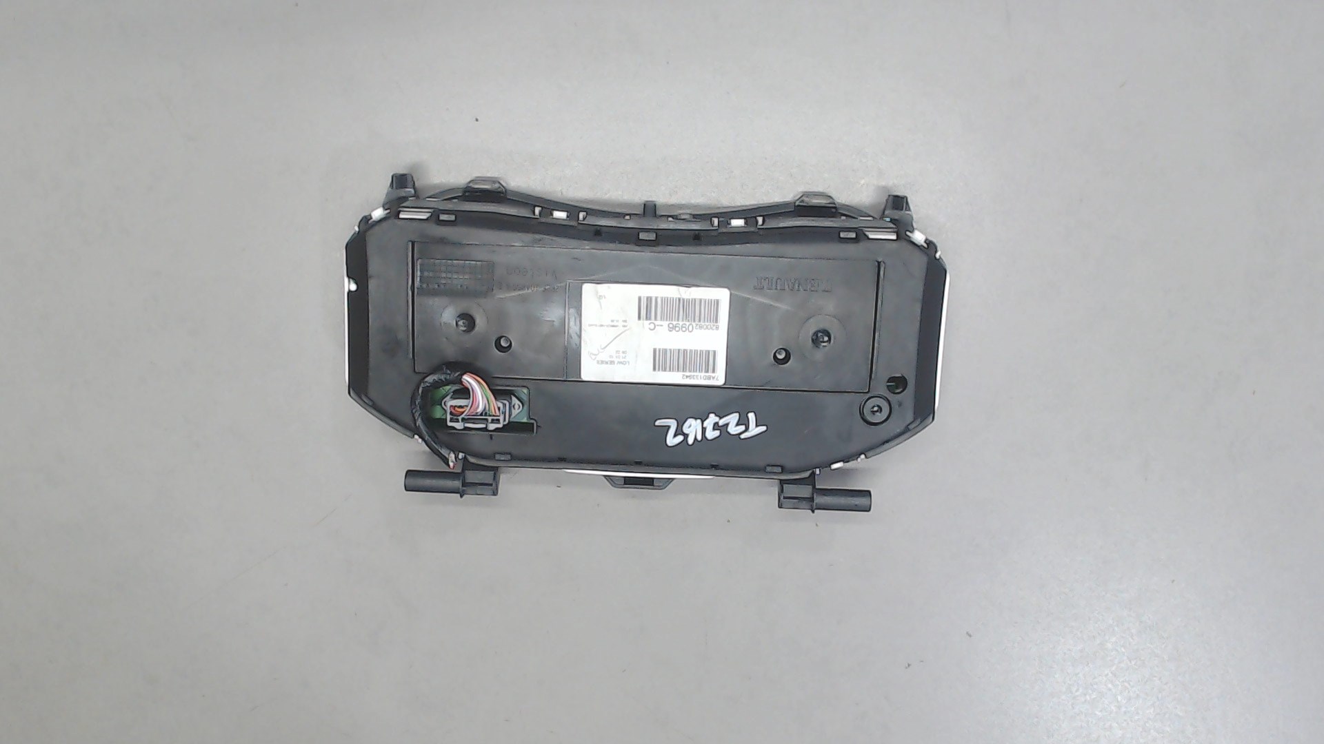 Панель приборов