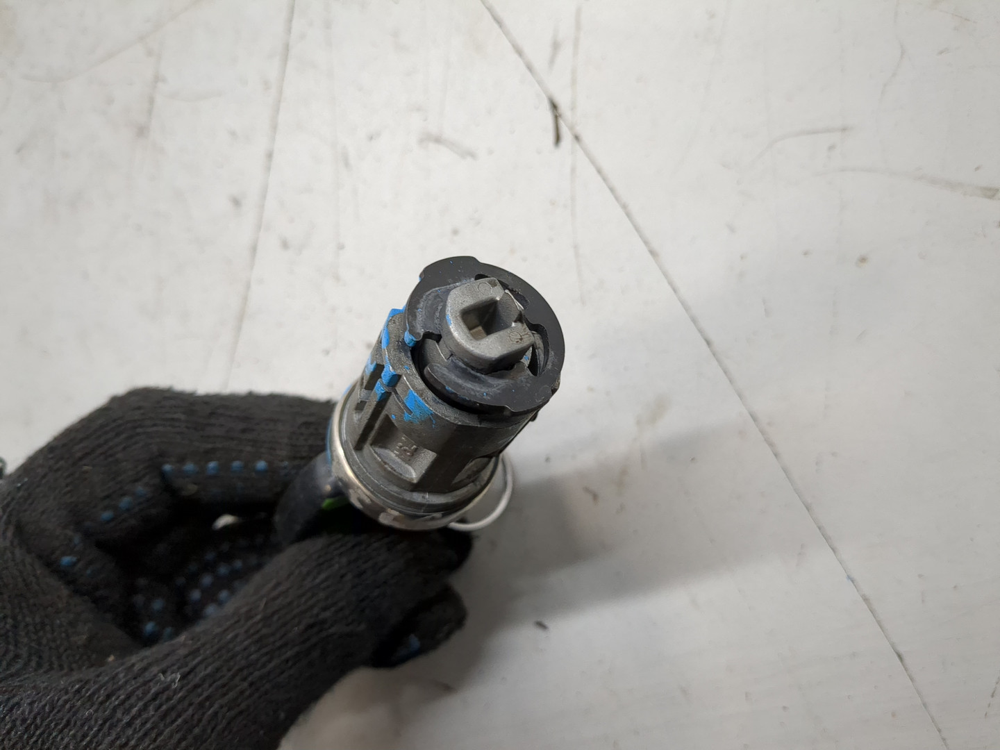 Вставка замка двери