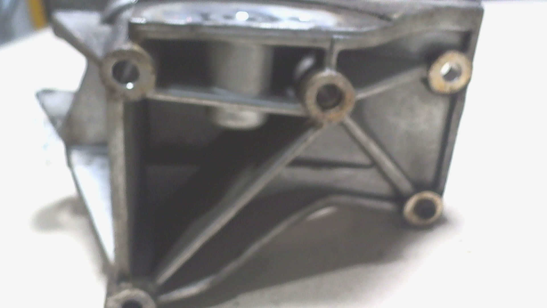 Кронштейн (п.з.к.)