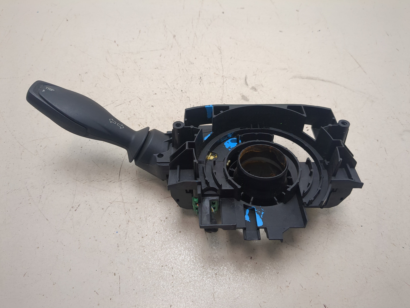 Переключатель поворотов подрулевой