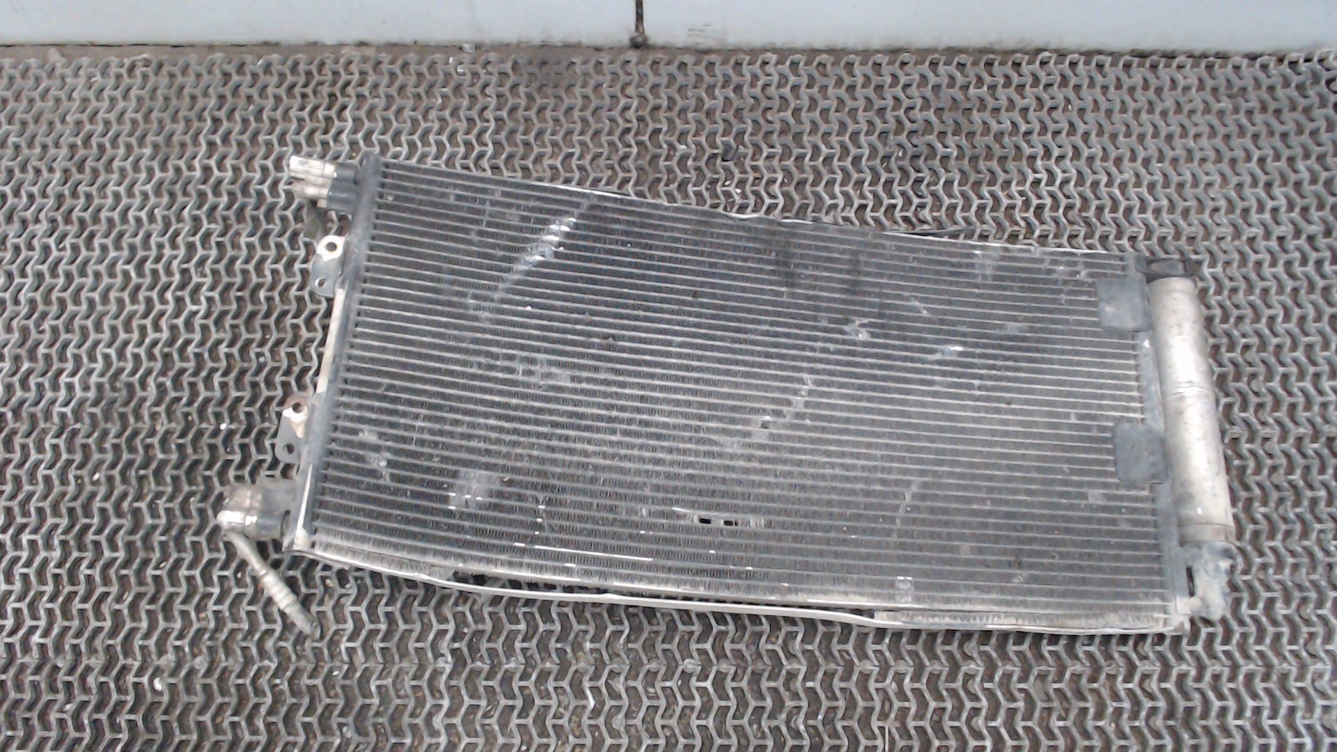 Радиатор кондиционера / конденсер
