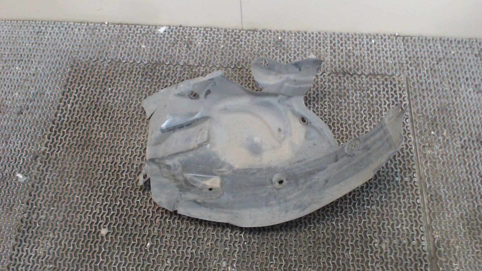 Локер передний левый